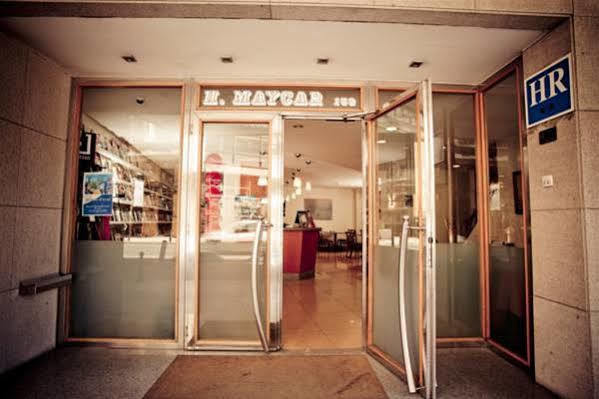 א-קורוניה Hotel Maycar מראה חיצוני תמונה